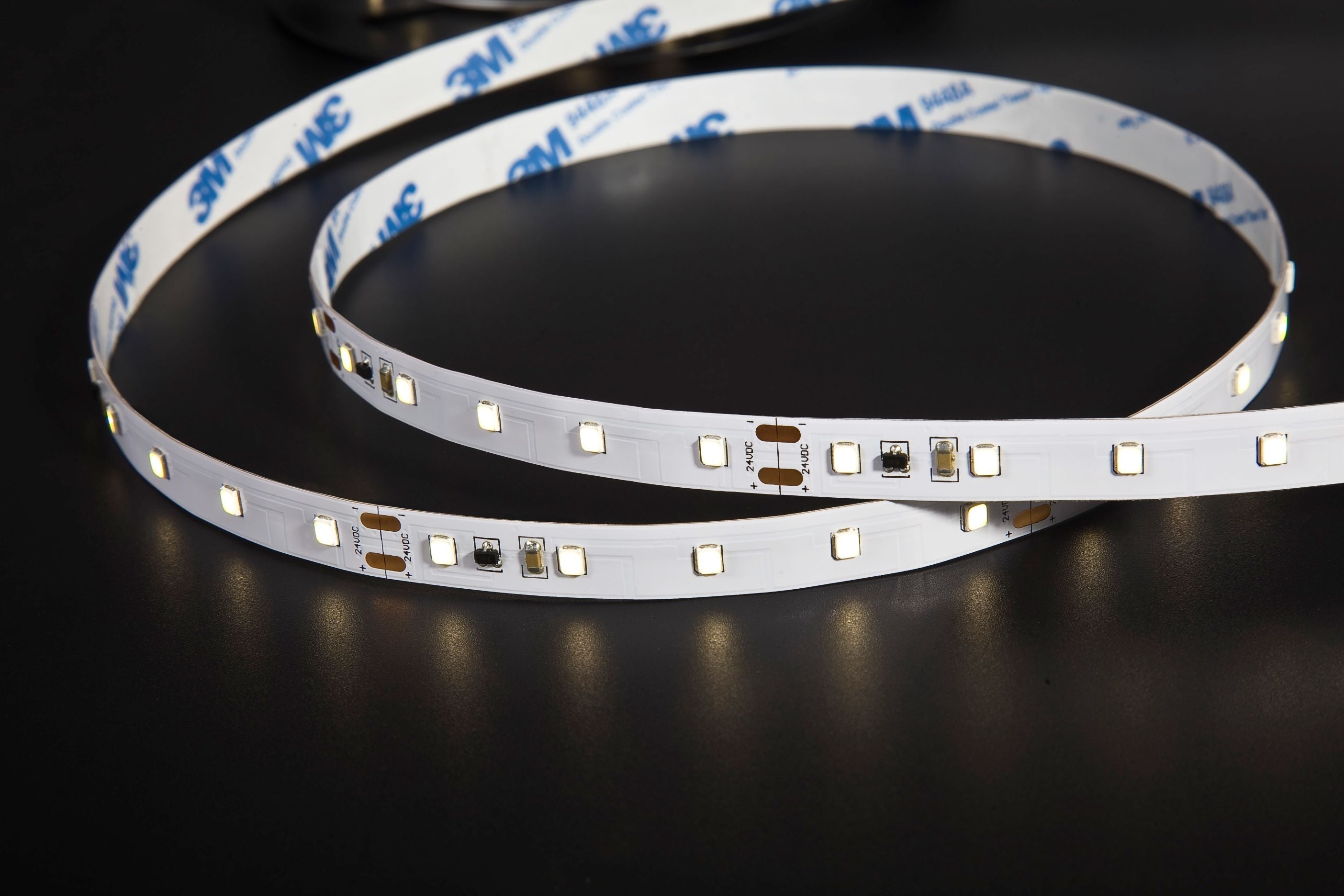 Natural White Strip light 4500K, 24V, 5 W/ m, 530 Lum / m, 4500K, IP20, constant current, 20 meter roll