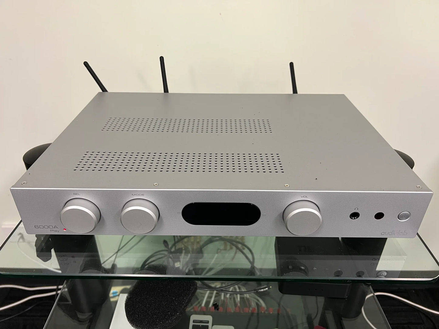 Audiolab 6000A Play Stereo Integrated streaming Amplifier