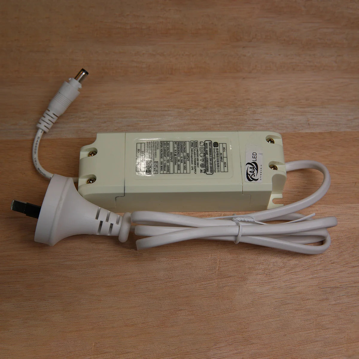 Commercial 25 Watt COB LED Down light, 3000K Warm White, Hospital light, Clinic light, Clean room light, Office light crystal optical glass lens