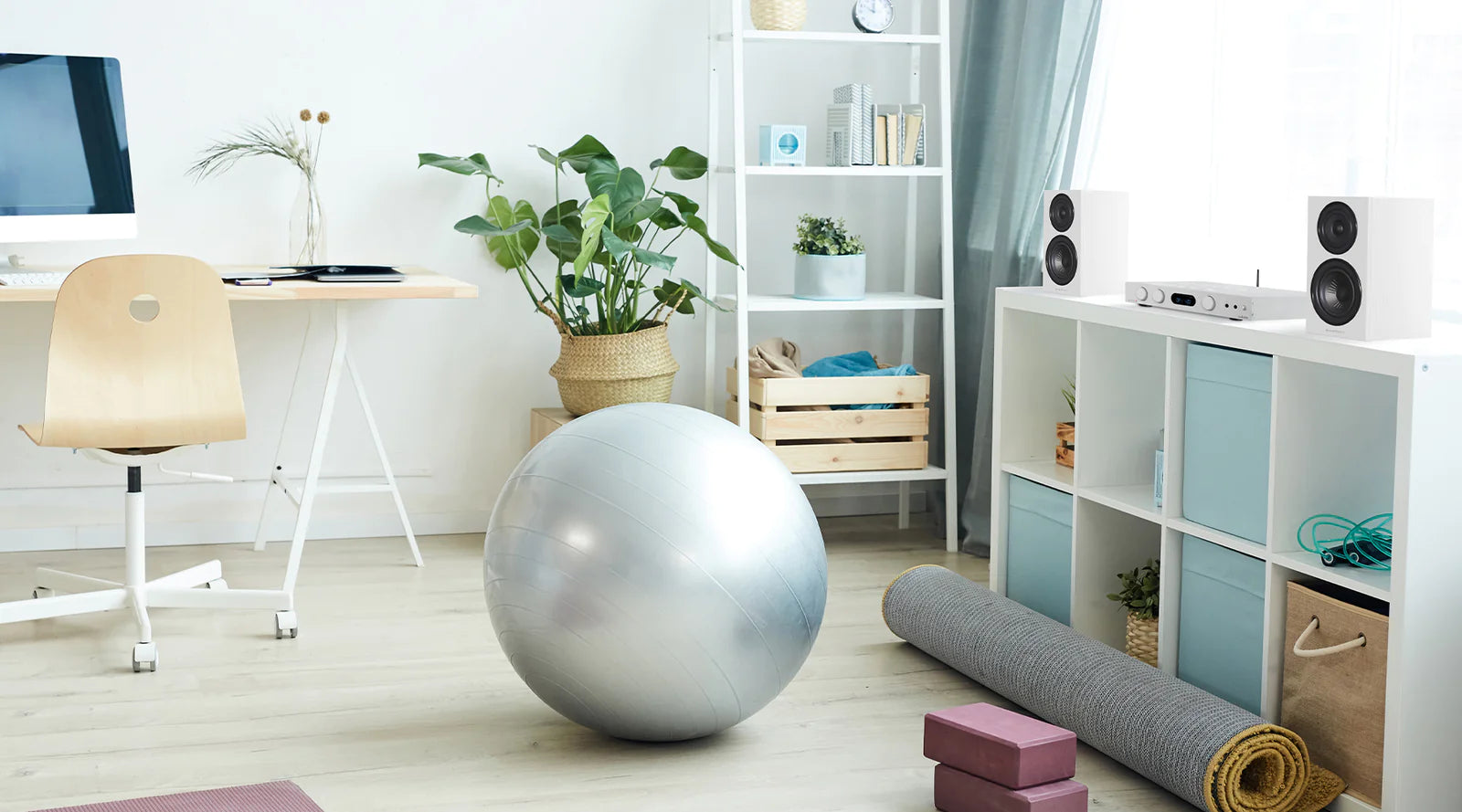 Wharfedale Diamond 12.1 Bookshelf Speakers