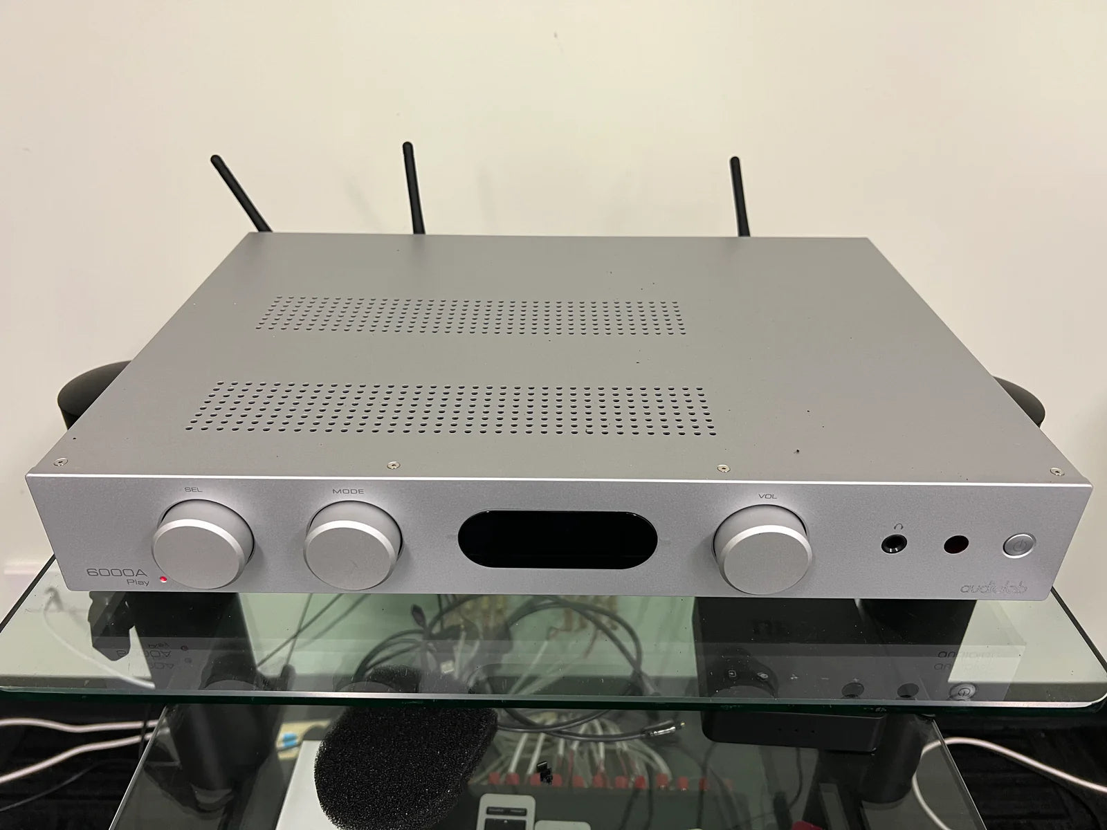 Audiolab 6000A Play Stereo Integrated streaming Amplifier