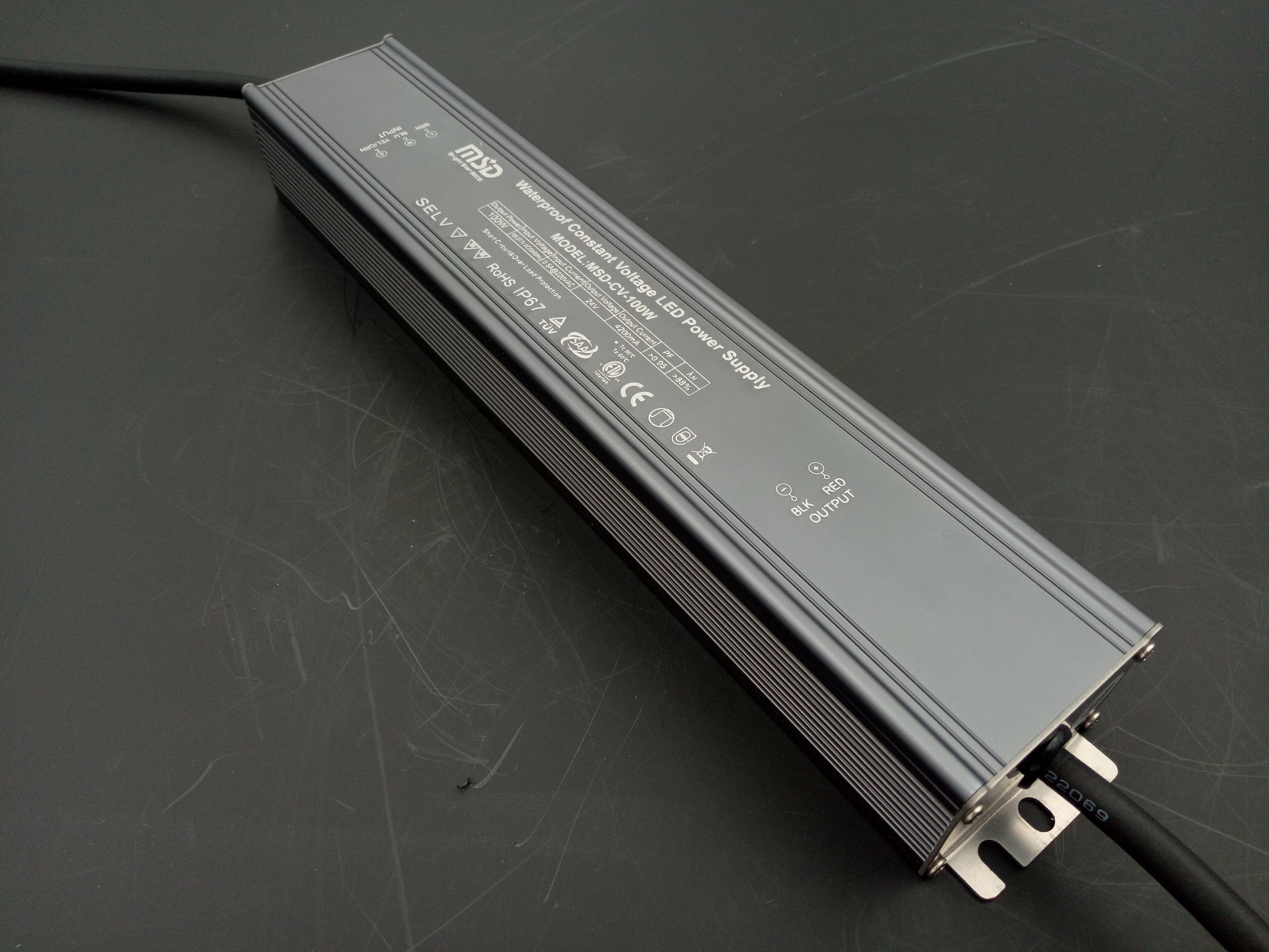 Power supply, 24VDC, 100W, IP67, flicker free, Non dimming, Constant Voltage driver