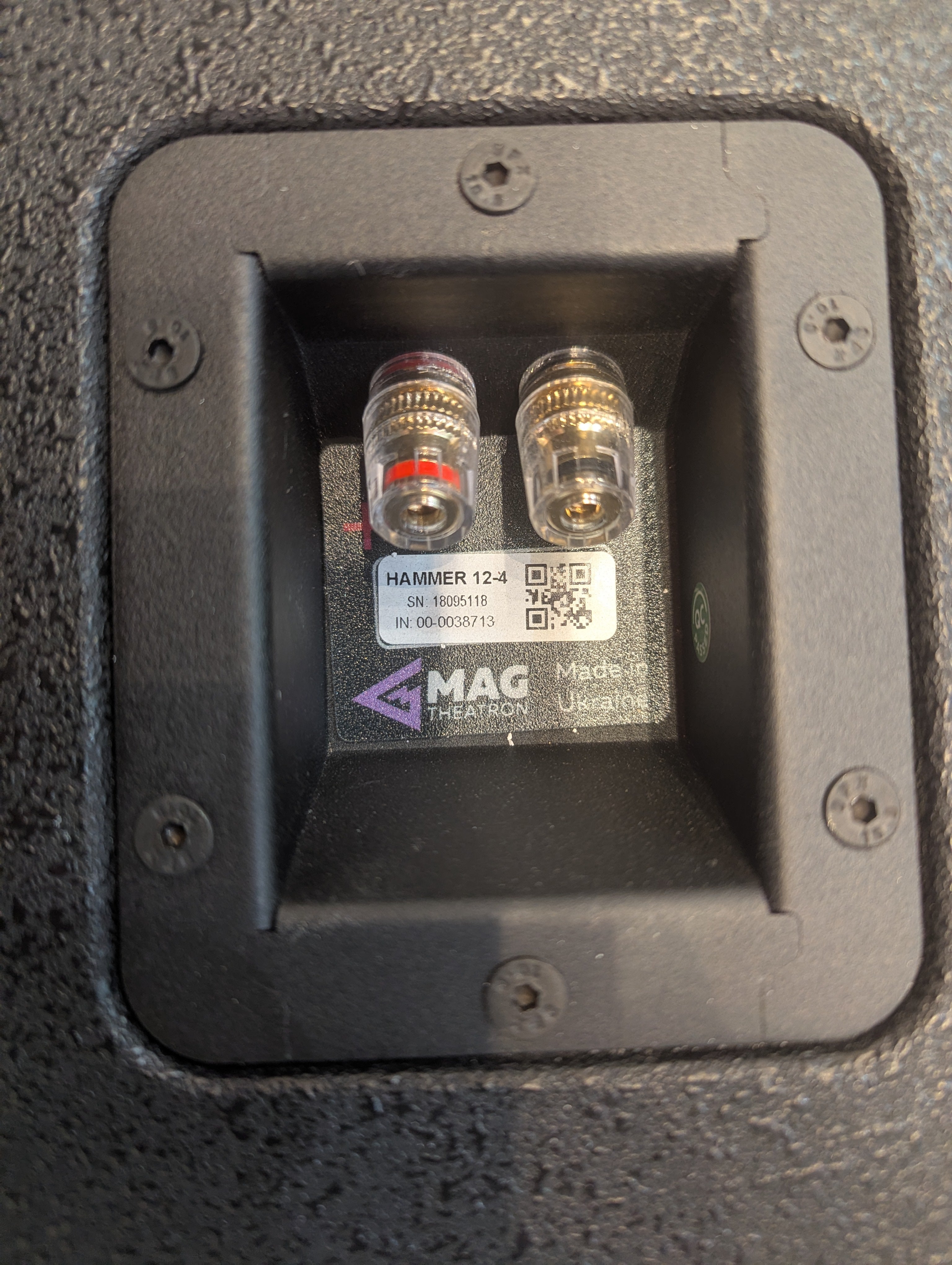 4 MAG Theatron Hammer 12 Subwoofers and 1 MAG Theatron TQ-3000W 4 Channel Amplifier