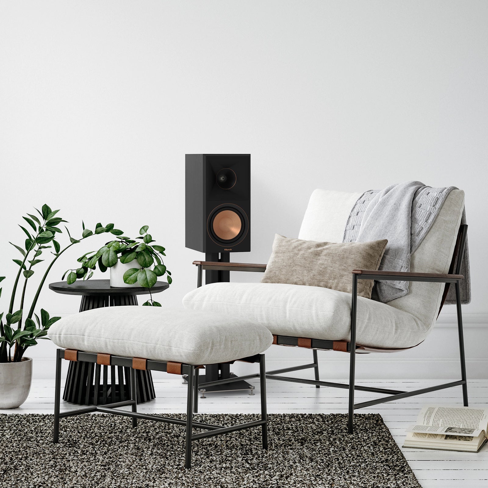 Klipsch RP-600M II Bookshelf Speakers - Pair