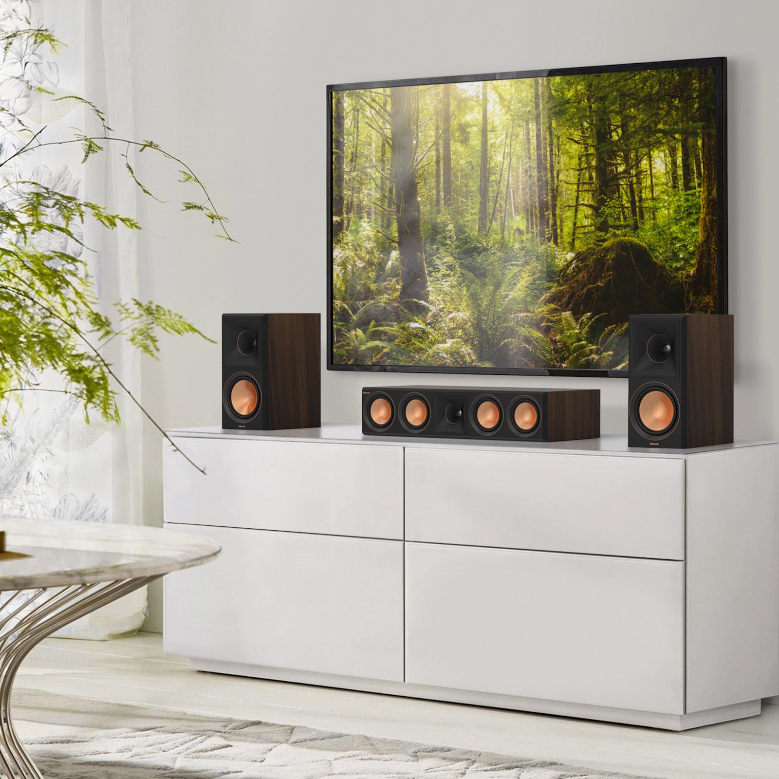 Klipsch RP-600M II Bookshelf Speakers - Pair