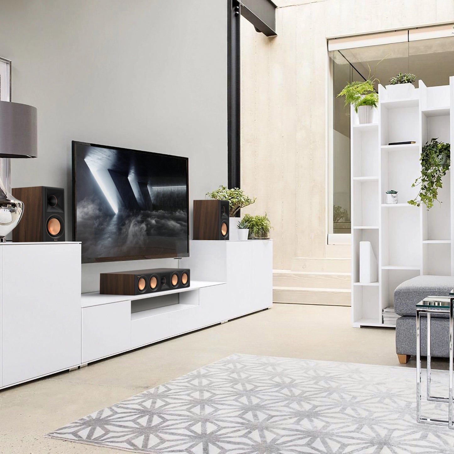 Klipsch RP-600M II Bookshelf Speakers - Pair