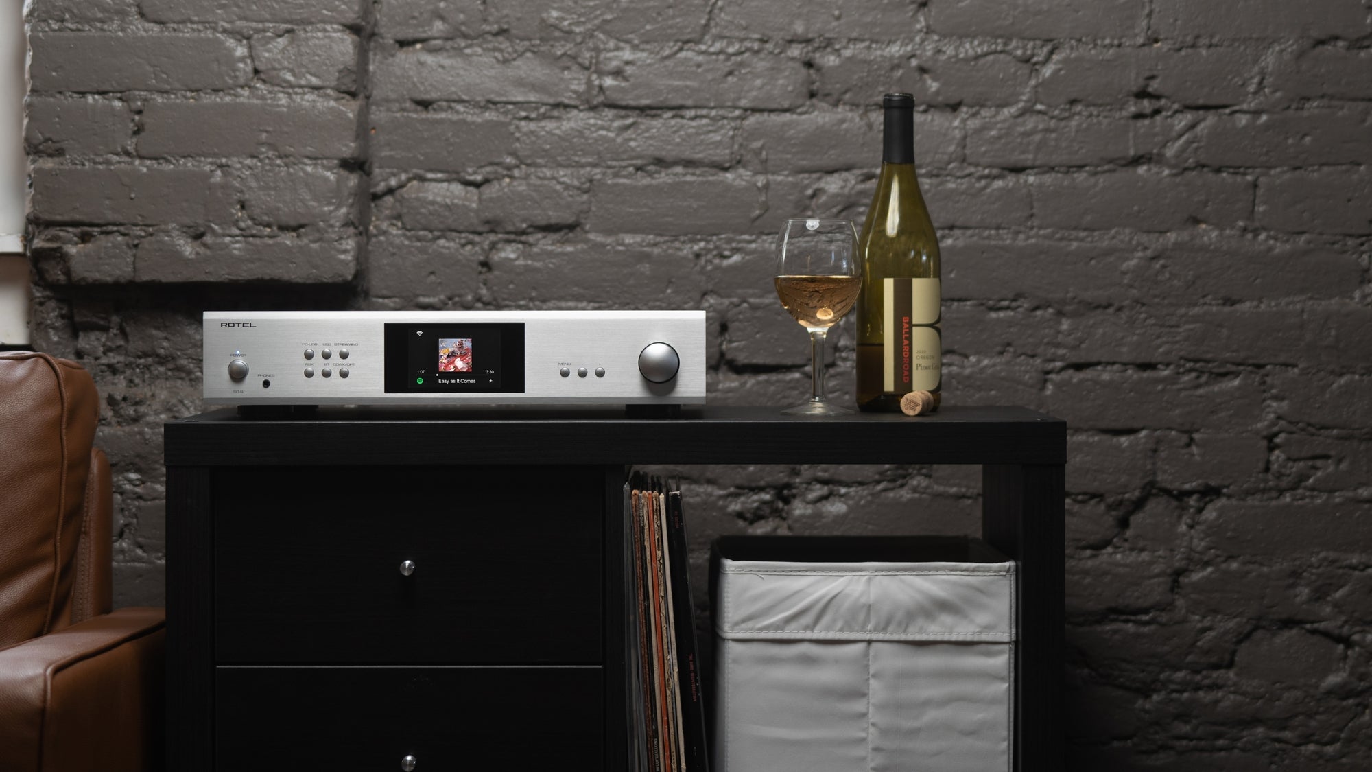 Rotel S14 Stereo integrated streaming Amplifier